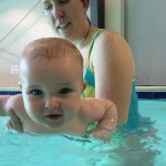 What parents need to know about infant swimming